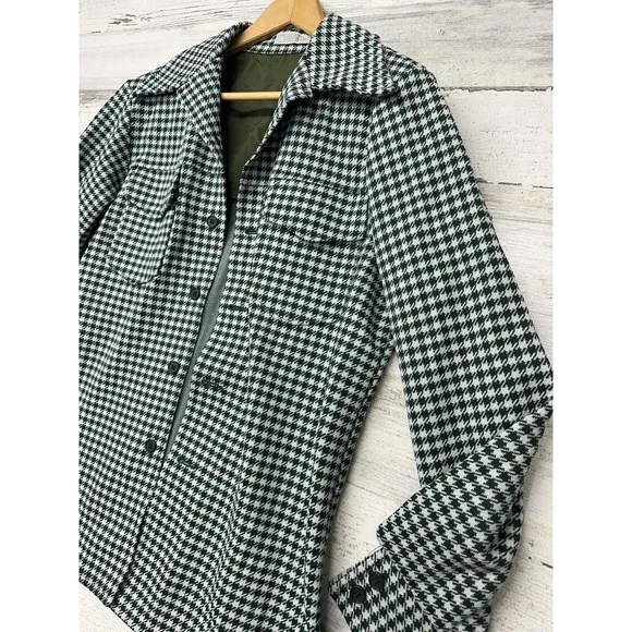 Vintage Women's Medium Sweater Jacket Shacket Green White Houndstooth Button Up - Picture 2 of 7